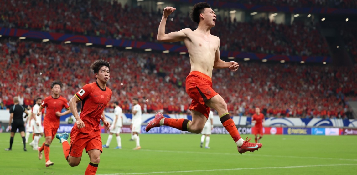 China insiste con el fútbol: la resiliencia no se mancha